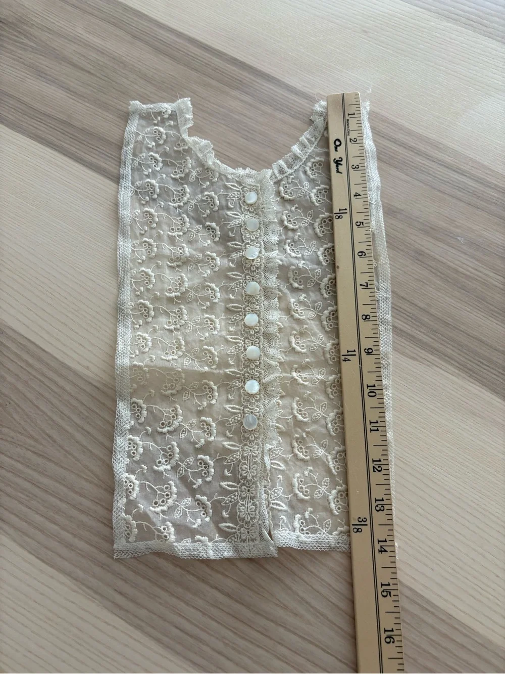 Vintage lace collar sewing fabric piece buttons sewing cottage core trim
